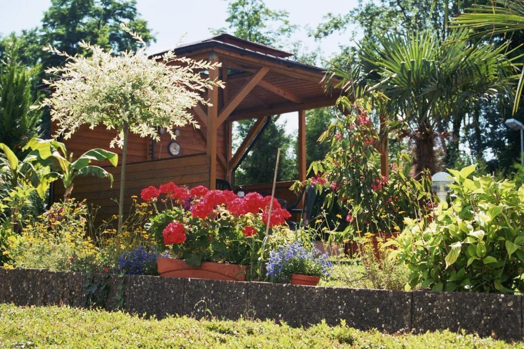 Hotel Schmid Bad Bellingen Esterno foto